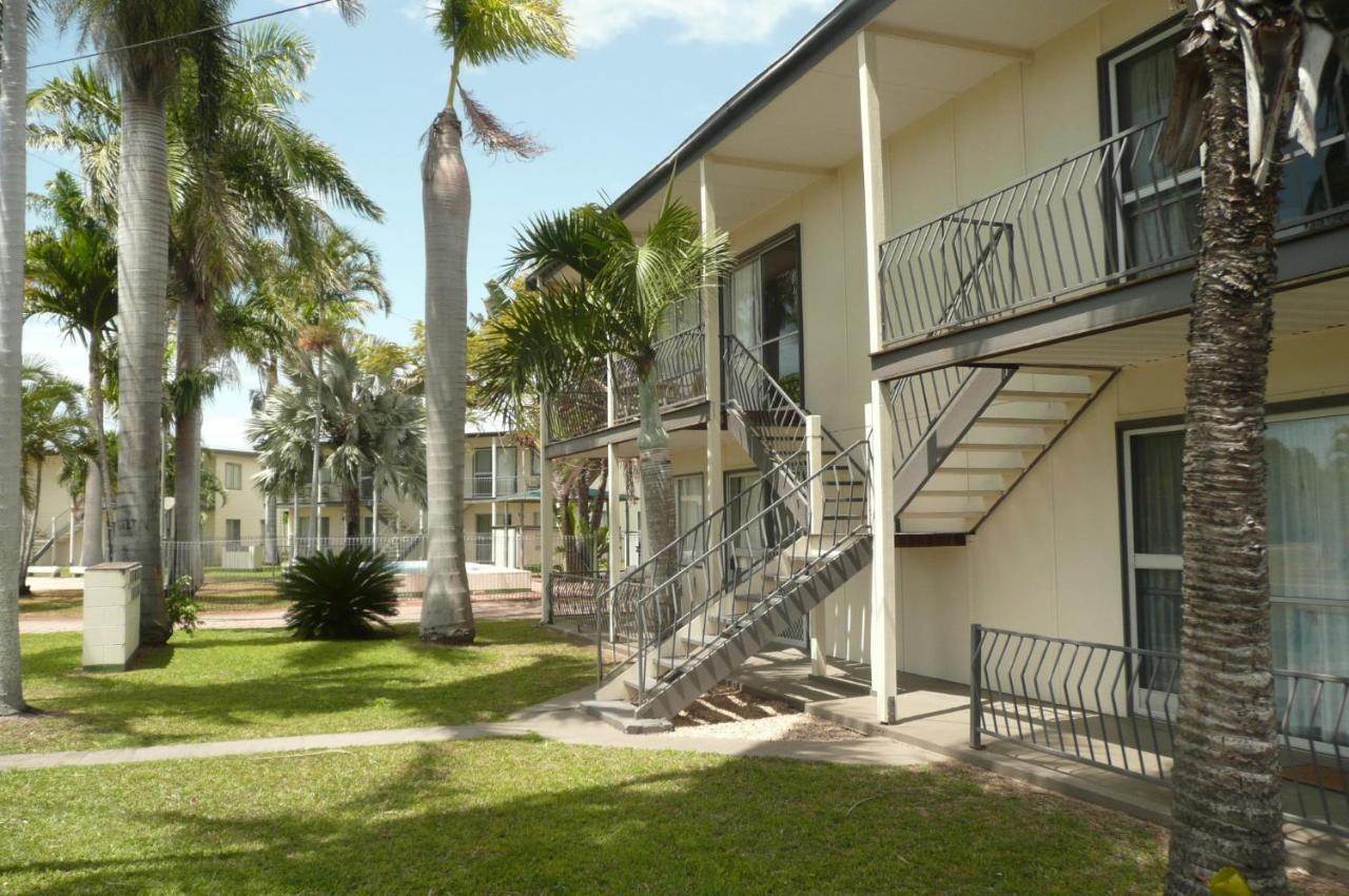 Ocean Breeze Units Apartment Bowen Exterior photo