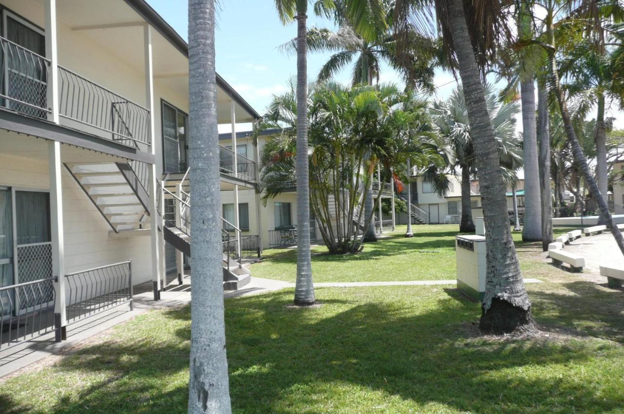 Ocean Breeze Units Apartment Bowen Exterior photo